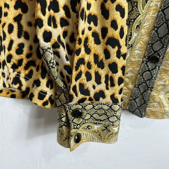 Cache Leopard Print Long Sleeve Collared Button Snap Shirt Size S - Picture 3 of 10